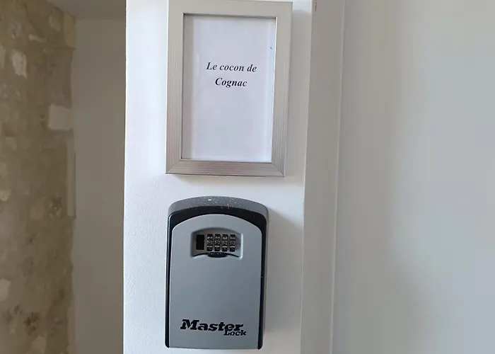 Le Cocon Studio, Apartment Cognac
